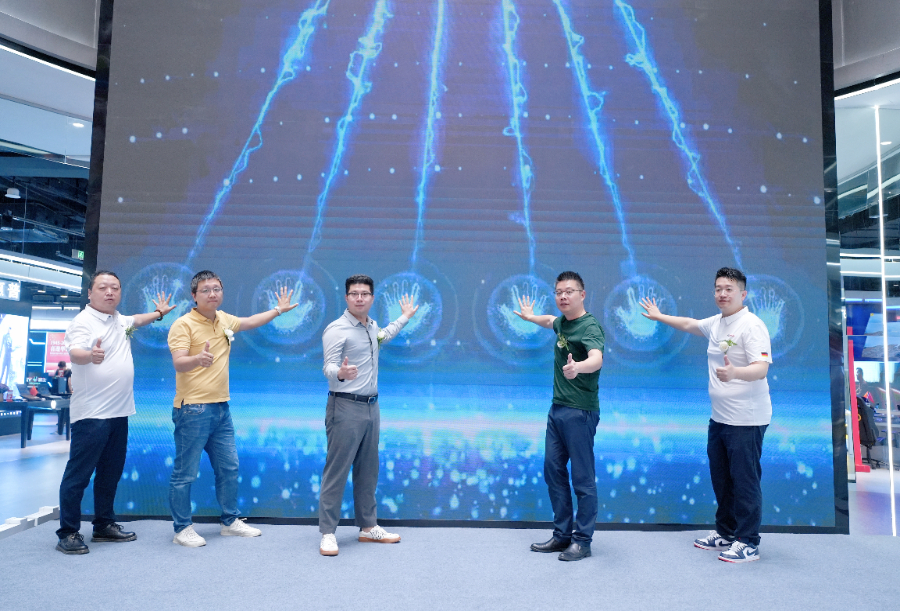 博世家电与京东电器联合举办新品发布会_新华PG电子网