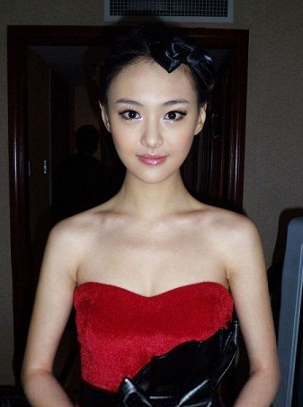 复旦校花不雅照浴室曝丰臀<em>美乳</em> PK年度清纯氧