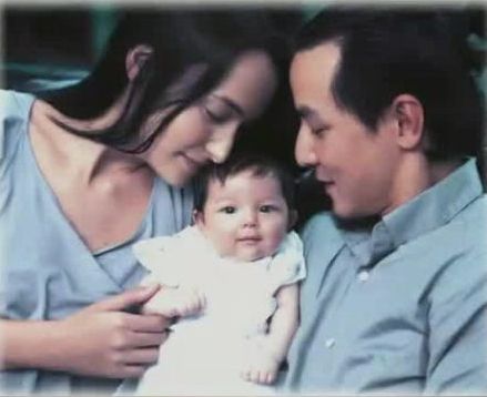 姜文<em>混血女儿</em>近照曝光明星<em>混血女儿</em>谁最<em>美</em>