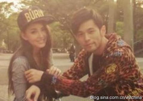 盘点周杰伦13任绯闻女友 双j恋最刻骨铭心