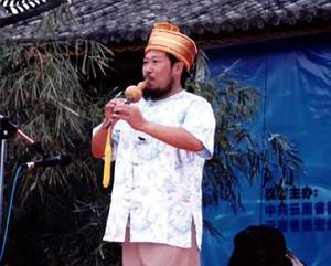 著名葫芦丝演奏家哏德全举行