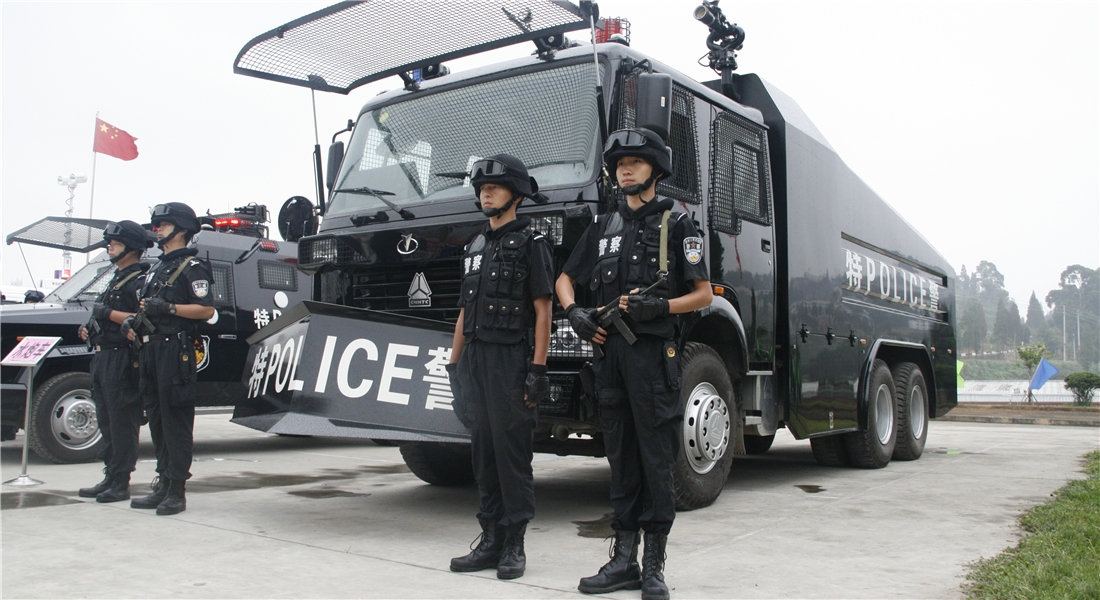 特警装备