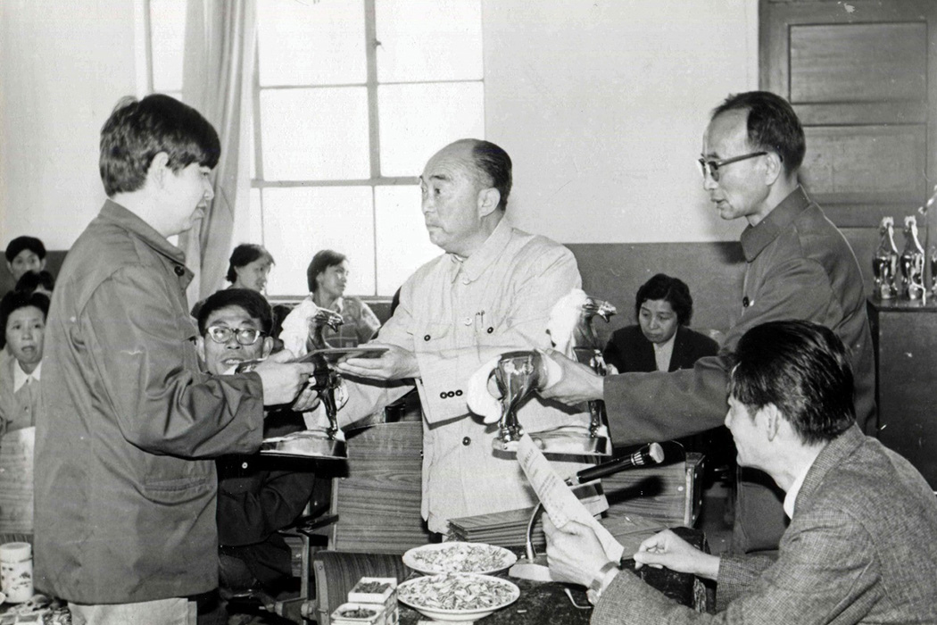 光影记忆-开源发展(1979-1989年)-云南开放大