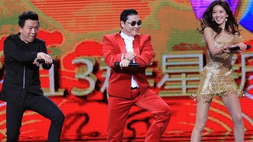 2013昆明高新区规模工业企业销售收入冲千亿