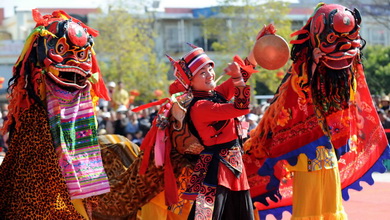 童星热亮红灯 别将童星当赚钱工具