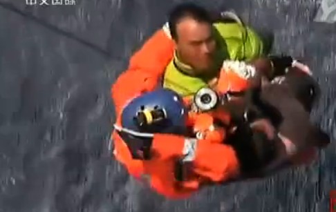 [云南网视]大龄女青年因无男朋友被老板安排国