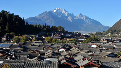 高圆圆<em>湿</em>剃门着真空衬衫装 上演<em>极度诱惑</em>