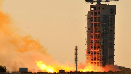 曾华昨日在昆明会见印度基金会代表团一行