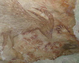 国际体联主席为南宁东盟国际体操武术学校揭牌