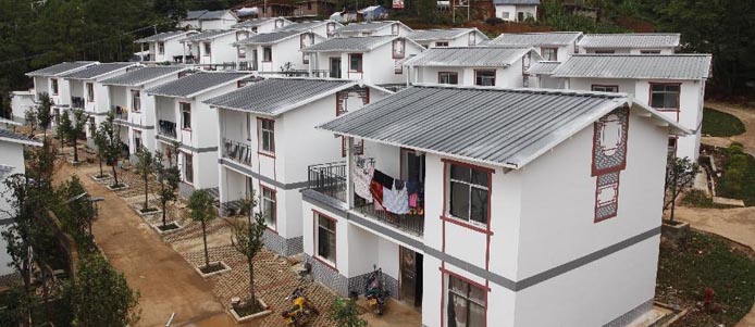 [新华网云南频道]全面实施大病保险 如何防止