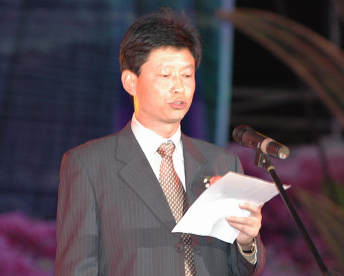 热烈庆祝普洱哈尼族彝族自治县成立20周年